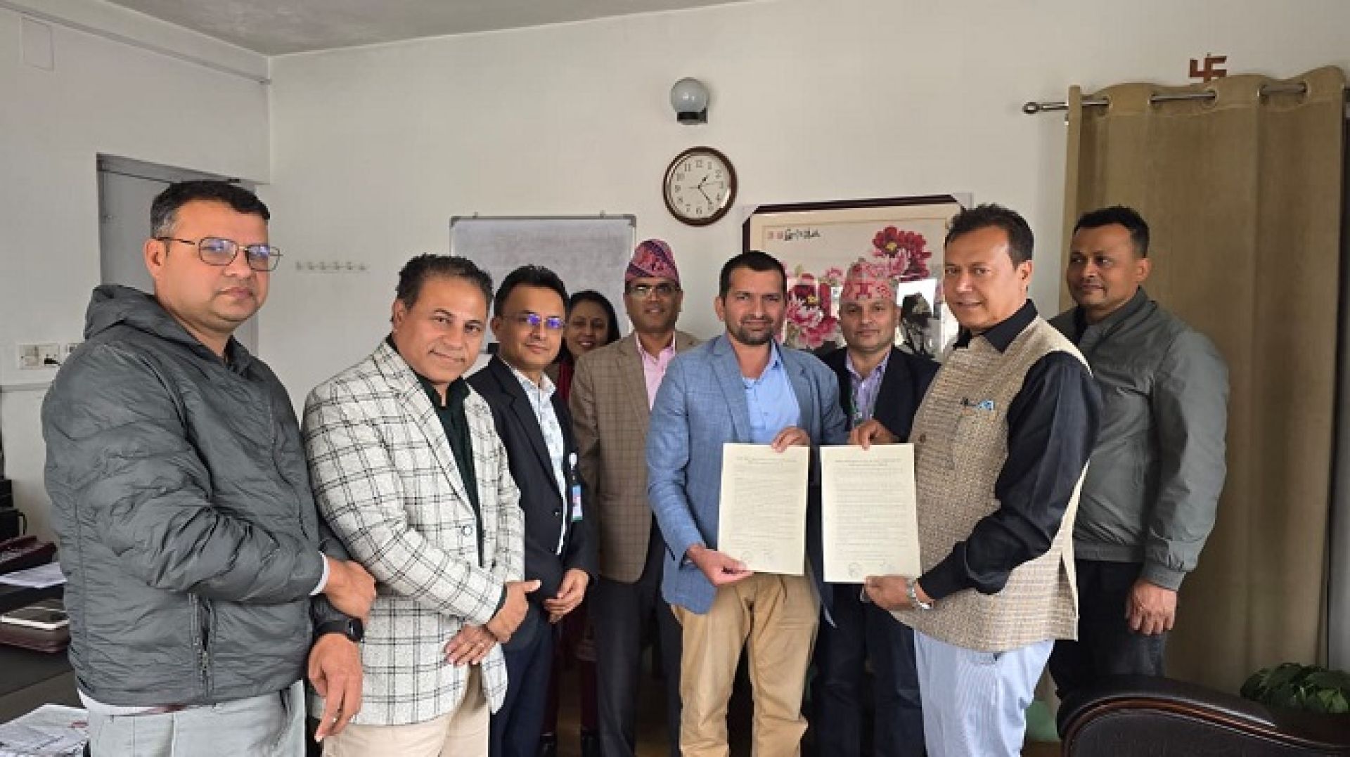 निजामती कर्मचारी अस्पताल र ट्रक व्यवसायी महासंघबिच दुर्घटना घाइतेको उपचारसम्बन्धी सम्झौता